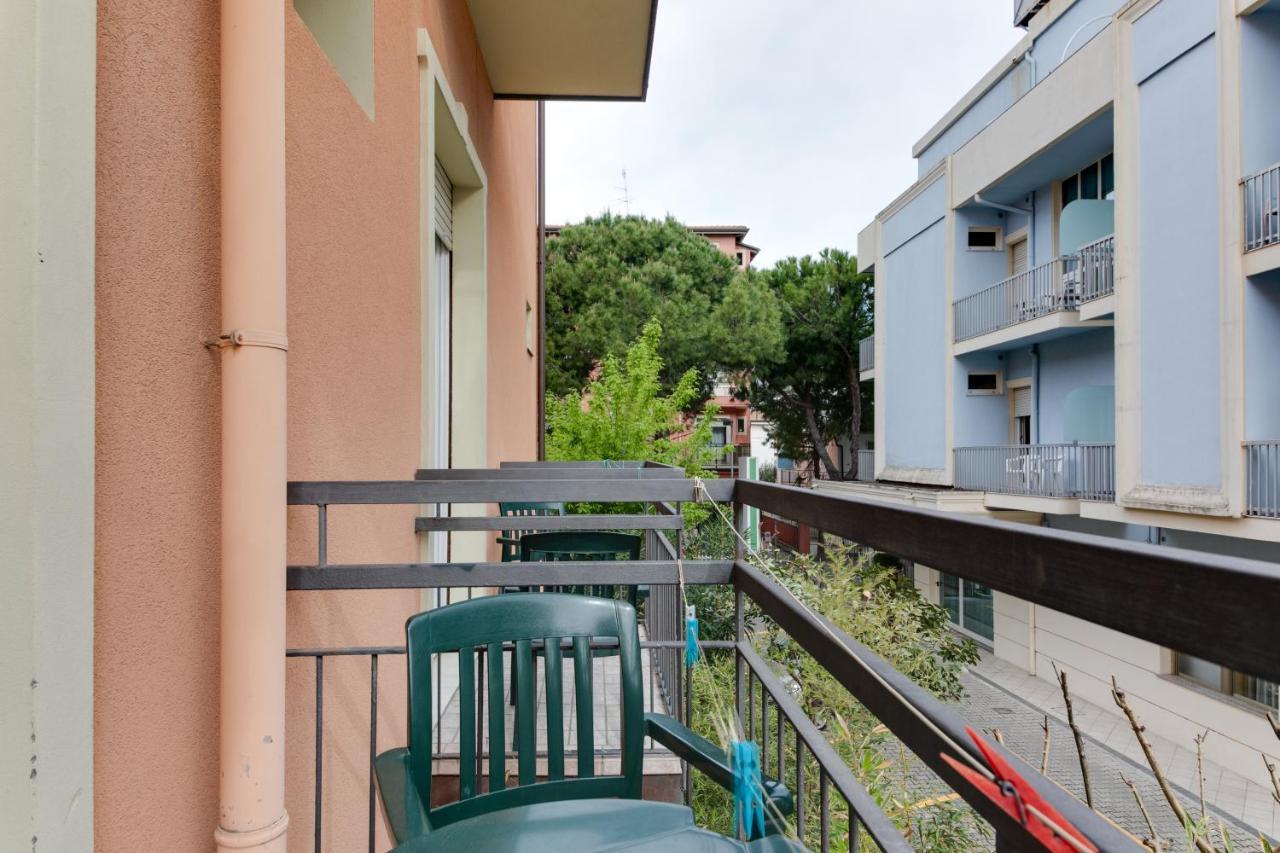 Hotel Villa Merope Rimini Exterior foto